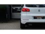 Volkswagen Tiguan 2.0 TSI 4motion R-line Edition 210PK PANO CAMERA DCC VOL!! 3X R-LINE