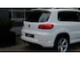 Volkswagen Tiguan 2.0 TSI 4motion R-line Edition 210PK PANO CAMERA DCC VOL!! 3X R-LINE