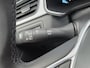 Renault Captur 1.6 E-Tech Hybrid 145 Intens / 1e Eigenaar / Dealer Onderhouden / Trekhaak / Camera / Sensoren Voor en Achter / Navigatie / Apple Carplay / Android Auto /