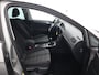 Volkswagen Golf 1.6 TDI Highline BlueMotion TREKHAAK / STOELVERW / GR NAVI / CLIMA / PDC / BLUETOOTH / CRUIS / NL-AUTO