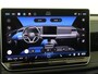 Volkswagen Tiguan 1.5 eHybrid R-Line Edition | SoH 100% | Trekhaak | Head-up display | Black style | 360 camera | Parkeerassistent | Stoel- en stuurwielverwarming | Dodehoek detectie | Keyless |