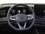 Volkswagen Tiguan 1.5 eHybrid R-Line Edition | SoH 100% | Trekhaak | Head-up display | Black style | 360 camera | Parkeerassistent | Stoel- en stuurwielverwarming | Dodehoek detectie | Keyless |