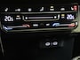 Volkswagen T-Roc 1.0 TSI R-Line Business | Trekhaak | Parkeerassistent | Stoelverwarming | Achteruitrijcamera | Digital cockpit Pro | Adaptieve cruise control | LED Plus verlichting |