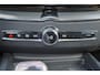 Volvo XC60 T6 Recharge AWD Plus Black Edition - Panorama/schuifdak - IntelliSafe Assist & Surround - 360º Camera - Harman/Kardon audio - Adaptieve LED koplampen - Verwarmde voorstoelen, stuur & achterbank - Parkeersensoren voor & achter - Elektr. bedienb. voorstoelen met geheugen - Head up display - Draadloze tel. lader - Extra getint glas - 21' LMV