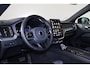 Volvo XC60 T6 Recharge AWD Plus Black Edition - Panorama/schuifdak - IntelliSafe Assist & Surround - 360º Camera - Harman/Kardon audio - Adaptieve LED koplampen - Verwarmde voorstoelen, stuur & achterbank - Parkeersensoren voor & achter - Elektr. bedienb. voorstoelen met geheugen - Head up display - Draadloze tel. lader - Extra getint glas - 21' LMV