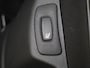 Renault Captur 0.9 TCe Edition One | Apple Carplay/Android Auto | cruise control | electronic climate control | LED koplampen | lederen bekleding | lichtmetalen velgen 17"| navigatiesysteem full map | voorstoelen verwarmd |