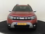 Dacia Duster 1.3 TCe Extreme | Apple Carplay/Android Auto | cruise control | electronic climate control |lederen/stof bekleding | LED koplampen | lichtmetalen velgen 17" | navigatiesysteem full map |