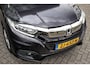Honda HR-V 1.5 i-VTEC Elegance Automaat - Dealer ond. | Trekhaak | Nav/cam. | All season banden