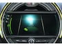 MINI Countryman Mini 1.5 Cooper Chili | Incl. 12 maanden Garantie | Stoelverwarming | Keyless entry/start | Parkeersensoren V+A | Cruise controle | Navigatie | Climate controle | Harman/Kardon Audiosysteem | Bluetooth | Draadloze telefoonlader | Trekhaak | Origineel NL Auto | NAP |