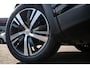Peugeot 3008 1.2 PureTech Allure | Apple Carplay/Android Auto | 18" Lmv | All season banden |