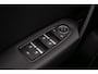 Renault Captur 1.6 E-Tech Plug-in Hybrid 160 Initiale Paris | Trekhaak | Apple cp/Android auto | Camera |