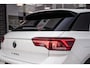 Volkswagen T-Roc 1.5 TSI R-Line Edition | Black edition | Adapt cruise | Panorama dak | 19" LM