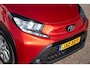 Toyota Aygo X 1.0 VVT-i S-CVT first - Adaptive cruise | Two-Tone lak | Apple cp/Android auto