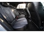 Volkswagen T-Roc 1.5 TSI R-Line Edition | Adapt cruise | Panorama dak | 19" LM