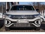 Volkswagen T-Roc 1.5 TSI R-Line Edition | Adapt cruise | Panorama dak | 19" LM
