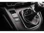 Honda CR-V 1.5 T Elegance - Dealer ond. | Trekhaak | Leder | 2000 kg Trekgewicht | All season
