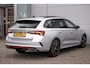Skoda Octavia Combi 1.4 TSI RS iV Business PHEV 245 PK Schuif-/kanteldak | Ad. Cruise | Leer - Alcantara | Cam | Massagestoelen | Mem. stoelen