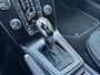 Volvo V40 1.5 T3 152PK R-Design AUTOMAAT TREKHAAK| PANORAMADAK| HARMAN/KARDON SOUND| STOELVERWARMING| CAMERA + PARKEERSENSOREN| NAVIGATIE| KEYLESS| DEALER ONDERHOUDEN| FULL LED|