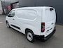 Citroën E-Berlingo 136 L2 50 kWh (Camera - Parkeersensoren V+A - Laadruimte betimmering - Navigatie - Apple Carplay - Digitale binnenspiegel - 3-zits)