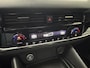 Nissan Qashqai 1.3 MHEV N-Connecta / Trekhaak 1400 KG / Dealer Onderhouden / Panoramadak / Navigatie / 360 Graden Camera / All Seasonbanden / Adaptive Cruise Control / Climate Control / Apple CarPlay/Android Auto /