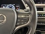 Lexus UX 300e Executive 54 kWh | Schuif-/kantel dak | HUD | | Stoel koeling/verwarming |