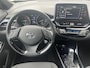 Toyota C-HR / C-HR+ 2.0 Hybrid Dynamic / Adaptieve Cruise Control / Airco / Navigatie Dmv Apple Carplay & Android Auto / Stoel,-Stuur Verwarming / Dodehoek detectie / Dab / Parkeersensoren Voor & Achter / Achteruitrij Camera /