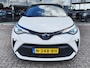 Toyota C-HR / C-HR+ 1.8 Hybrid Style Bi-Tone | Leder/Alcantara | Sensoren v/a | Andr
