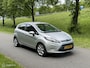 Ford Fiesta 1.4 Ghia*AUTOMAAT*DISTRIBUTIE VERV.*AIRCO