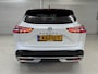 Nissan Qashqai 1.3 MHEV Xtronic Tekna Plus / Trekgewicht 1800 KG / All Seasonbanden / Google Maps Navigatie / Panoramadak / BOSE Audio / Elektrische Kofferbak / HUD / Massagestoelen / Memoryseats / 360 Graden Camera / Adaptive Cruise Control / Climate Control /