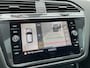 Volkswagen Tiguan 1.4 TSI eHybrid R-Line Business+ / Pano / 360 Camera / Parkeersensoren V+A / Navigatie / Leder / Lichtmetaal 20 inch / **