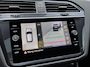 Volkswagen Tiguan 1.4 TSI eHybrid R-Line Business+ / Pano / 360 Camera / Parkeersensoren V+A / Navigatie / Leder / Lichtmetaal 20 inch /