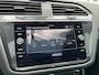 Volkswagen Tiguan 1.4 TSI eHybrid R-Line Business+ / Pano / 360 Camera / Parkeersensoren V+A / Navigatie / Leder / Lichtmetaal 20 inch / **