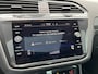 Volkswagen Tiguan 1.4 TSI eHybrid R-Line Business+ / Pano / 360 Camera / Parkeersensoren V+A / Navigatie / Leder / Lichtmetaal 20 inch / **