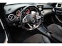 Mercedes-Benz CLA 200 AMG NIGHT PANO SFEER CAMERA