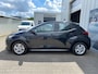 Mazda 2 Hybrid 1.5 Exclusive / Clima / Cruise / Camera / Carplay / Stuur en stoelverw. / Half Leder