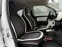 Renault Twingo Z.E. R80 Intens | PDC | Stoelverw. | Carplay