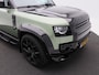 Land Rover Defender 110 2.0 P400e 110 Urban Widetrack | 360° Camera | Meridian Audio | Stoelverwarming | Panoramadak | Trekhaak | 22 Inch | 34.465 Km !!