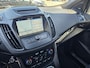 Ford Kuga 1.5 EcoBoost ST Line 150 pk | Wegklapbare trekhaak | Parelmoerwit metallic | Achteruitrijcamera | Elek. bedienbare achterklep | Alcantara leder | Volledige onderhoudshistorie!