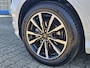 Ford Kuga 1.5 EcoBoost ST Line 150 pk | Wegklapbare trekhaak | Parelmoerwit metallic | Achteruitrijcamera | Elek. bedienbare achterklep | Alcantara leder | Volledige onderhoudshistorie!