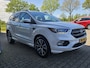 Ford Kuga 1.5 EcoBoost ST Line 150 pk | Wegklapbare trekhaak | Parelmoerwit metallic | Achteruitrijcamera | Elek. bedienbare achterklep | Alcantara leder | Volledige onderhoudshistorie!