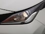 Toyota Aygo 1.0 VVT-i x-wave | Cruise Control | Achteruitrijcamera | Bluetooth | Keyless | Airco | Bi-Xenon | lichtmetalen velgen 15" |