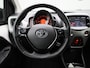 Toyota Aygo 1.0 VVT-i x-wave | Cruise Control | Achteruitrijcamera | Bluetooth | Keyless | Airco | Bi-Xenon | lichtmetalen velgen 15" |