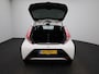 Toyota Aygo 1.0 VVT-i x-wave | Cruise Control | Achteruitrijcamera | Bluetooth | Keyless | Airco | Bi-Xenon | lichtmetalen velgen 15" |