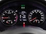 Kia Stonic 1.0 T-GDi DynamicPlusLine | Zwart Dak! | Camera | Trekhaak | Cruise Control!