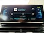 Peugeot 3008 300pk HYbrid4 GT (Elektrisch schuifdak - Elektrische Klep - Focal Electra - NightVision - Leder incl verwarming/massage/geheugen - Black Pack - Adaptieve Cruise Controle - 360gr Camera)