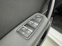 Renault Captur 1.3 TCe 130 Edition One / All Seasonbanden / Navigatie / Camera / Parkeersensoren Voor + Achter / Cruise Control / Half Lederenbekleding / Climate Control / LED Verlichting /