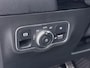 Mercedes-Benz B-klasse 180 Business Solution AMG | Trekhaak Wegklapbaar | Panorama - Schuifdak | Night Pakket | Achteruitrij Camera | Parkeer Sensoren Voor + Achter