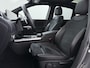 Mercedes-Benz B-klasse 180 Business Solution AMG | Trekhaak Wegklapbaar | Panorama - Schuifdak | Night Pakket | Achteruitrij Camera | Parkeer Sensoren Voor + Achter