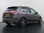 Mercedes-Benz B-klasse 180 Business Solution AMG | Trekhaak Wegklapbaar | Panorama - Schuifdak | Night Pakket | Achteruitrij Camera | Parkeer Sensoren Voor + Achter