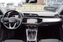 Audi Q3 35 TFSI S Line / Panodak / Trekhaak wegklb./ Navi / Camera / 19 Inch LM / Key-less